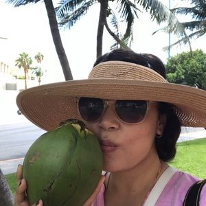 Meet your Posher, Neha